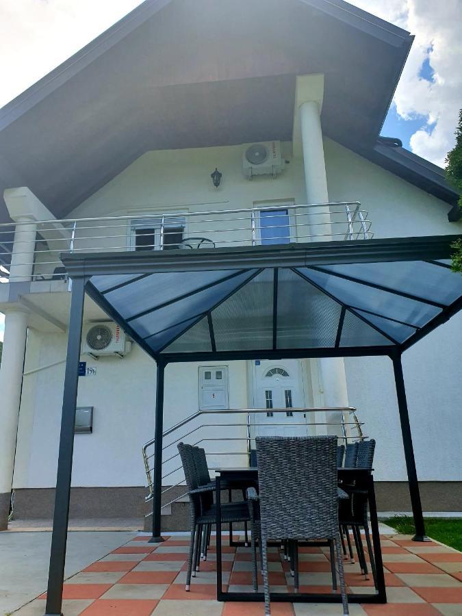 House Mirjana Hotel Smoljanac Eksteriør billede