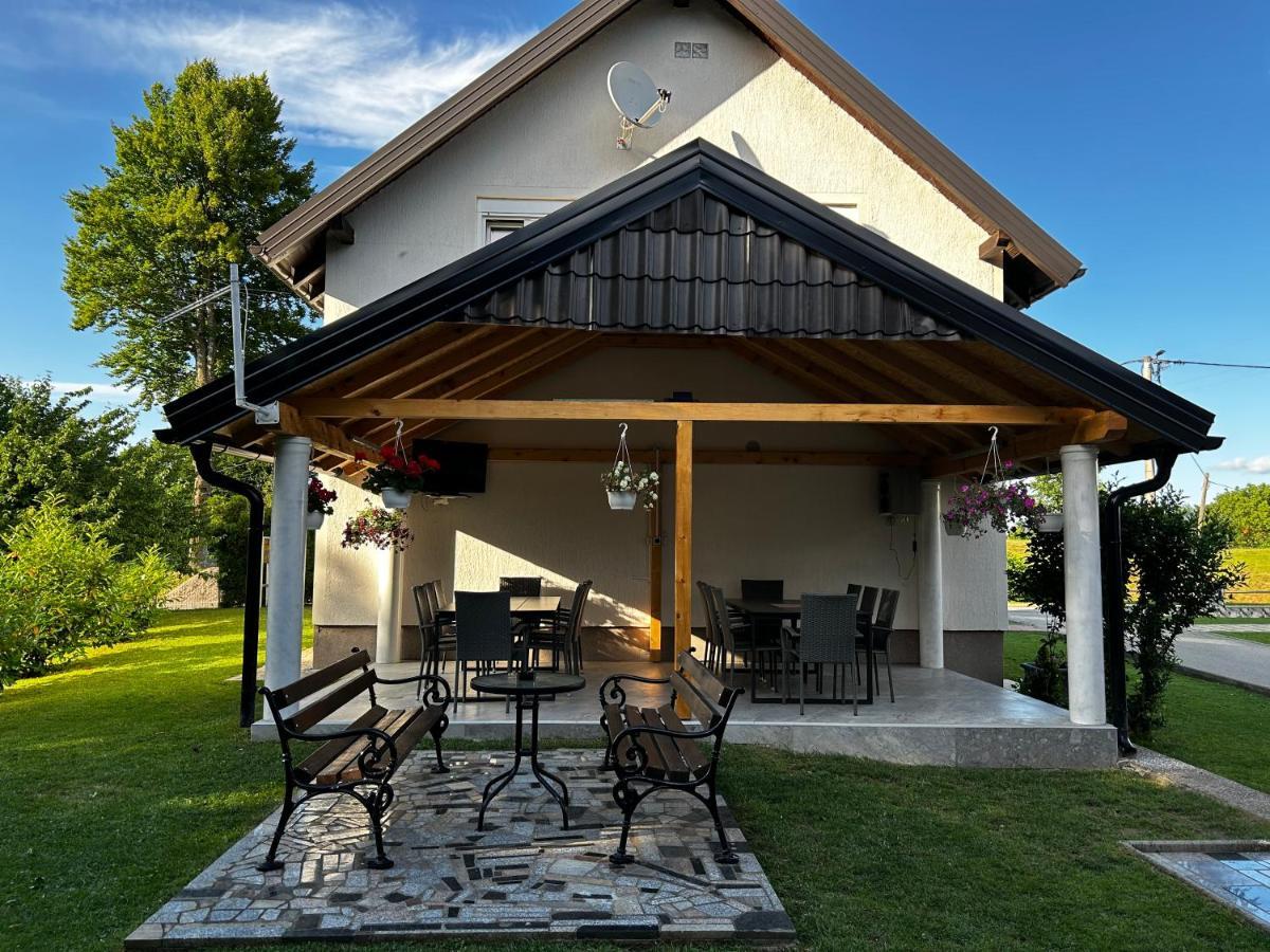 House Mirjana Hotel Smoljanac Eksteriør billede