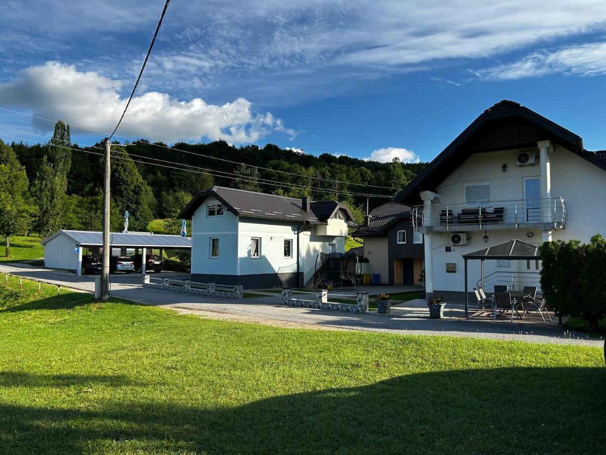 House Mirjana Hotel Smoljanac Eksteriør billede