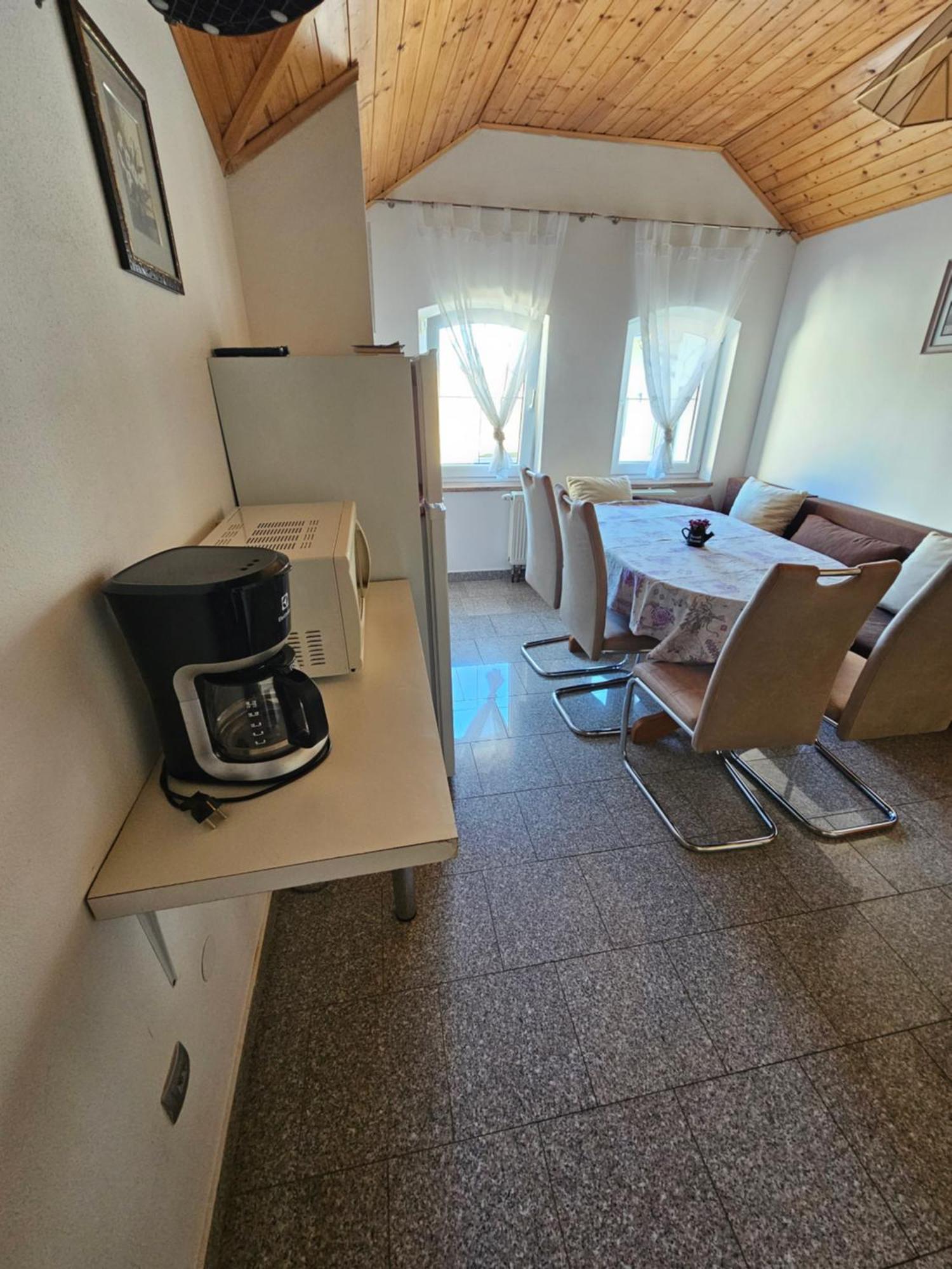 House Mirjana Hotel Smoljanac Eksteriør billede